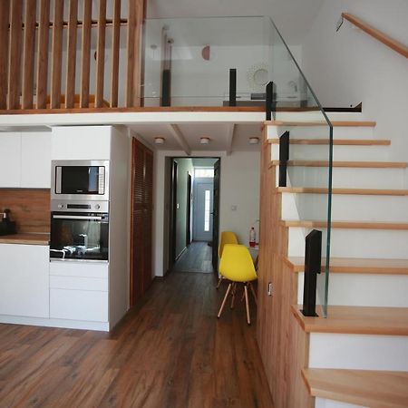 Appartement Szieszta Apartman à Szeged Extérieur photo
