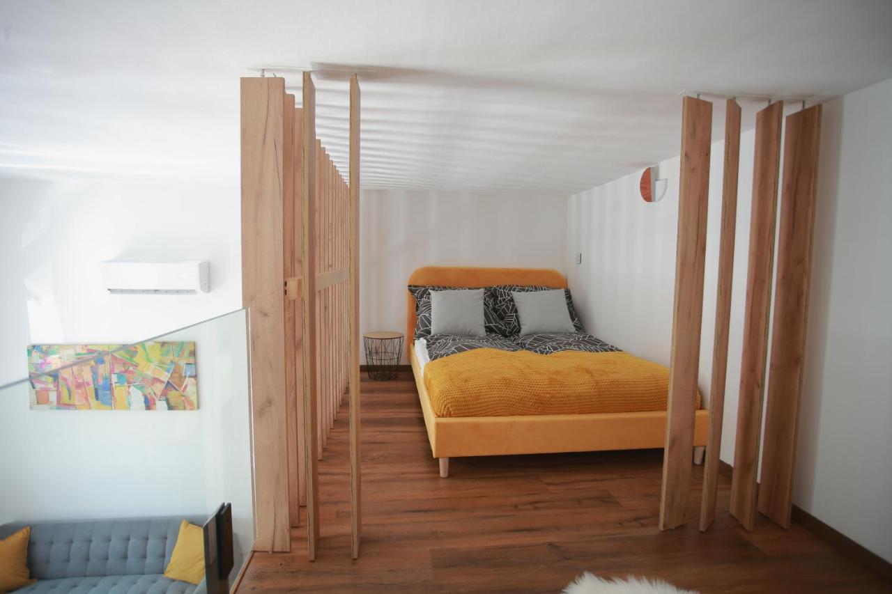 Appartement Szieszta Apartman à Szeged Extérieur photo